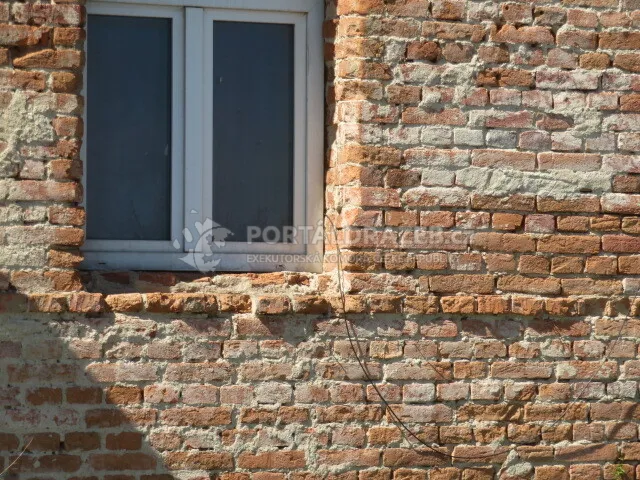 Dražba podílu id. 1/4 na RD v obci Velké Kunětice, okres Jeseník