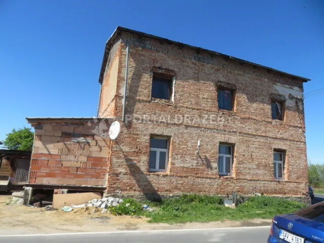 Dražba podílu id. 1/4 na RD v obci Velké Kunětice, okres Jeseník