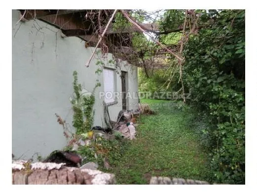 rodinný dům s pozemky a příslušenstvím v obci Kunovice, okres Uherské Hradiště